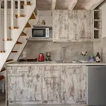 Molos Beachfront In Appartement *