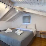 Appartement Molos Beachfront In