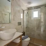Appartement Molos Beachfront In