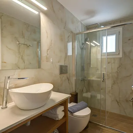 Molos Beachfront In * 디아코프토