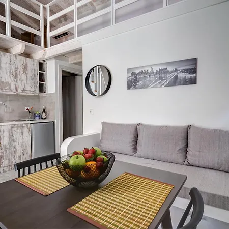 Lejlighed Molos Beachfront In *