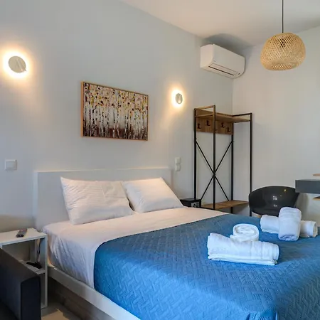 Molos Beachfront In 디아코프토