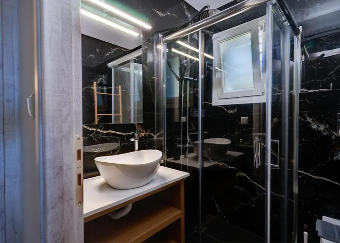 Appartement Molos Beachfront In *