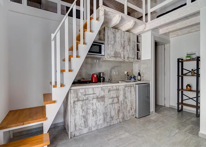 Daire Molos Beachfront In