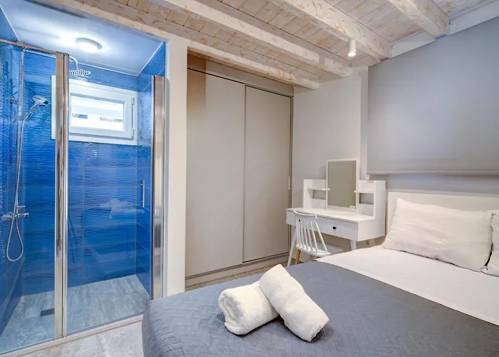 Molos Beachfront In Diakopto