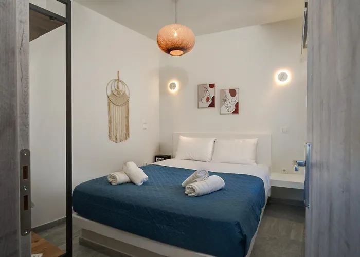 Daire Molos Beachfront In *